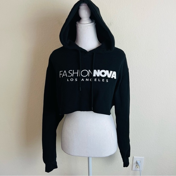 Fashion Nova Black Logo Cropped Distressed Hoodie Sweatshirt Sweater - Picture 5 of 5